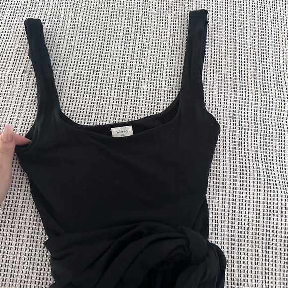 COPY - Wilfred Aritzia Saturn Mini Dress - Picture 2 of 4